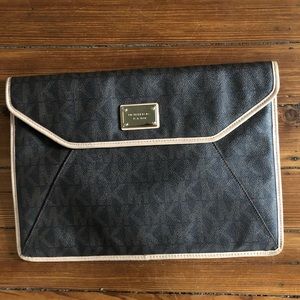 Michael Kors Mackbook Air Laptop case